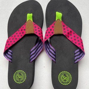 Brand new flip flops;  size 7